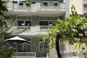 نمایی از مطب کلینیک دندانپزشکی دکتر آیتاللهی